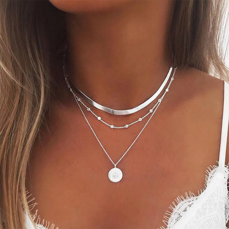 Necklaces &amp; Pendants Vintage Multilayer Choker Women Necklace